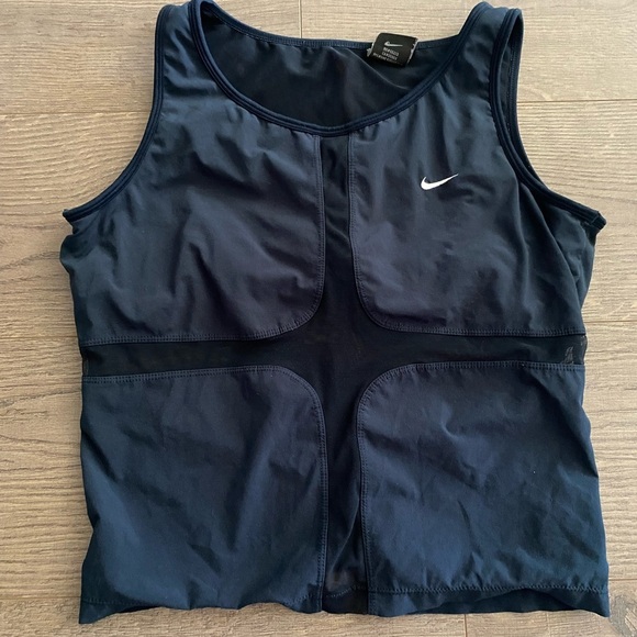 Nike Authentic Athletic  Top - Picture 1 of 2